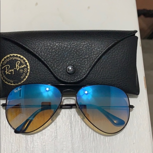 Ray-Ban Accessories - ✨AUTHENTIC RAY BAN